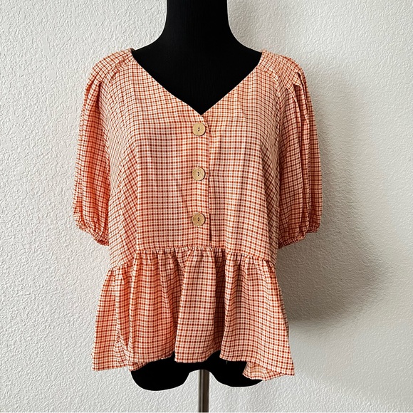 Lauren conrad flowy gingham top - Picture 2 of 6